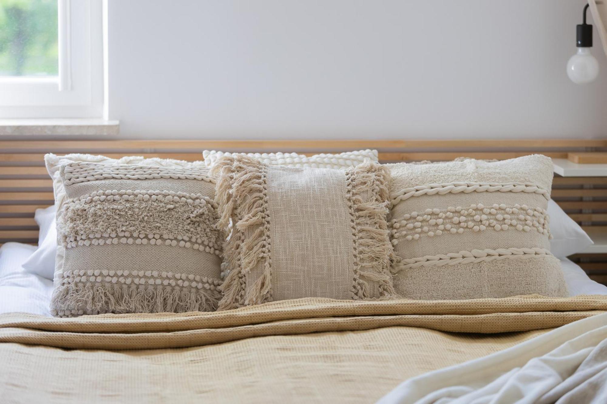 Cozy Near Royal Baths Park By Renters