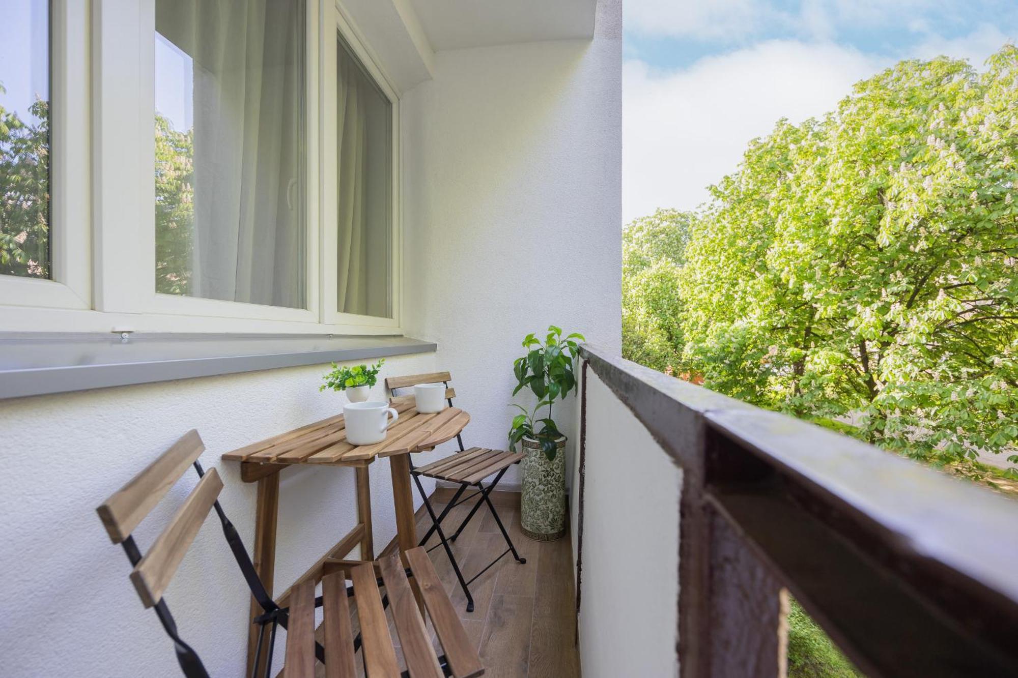 Cozy Near Royal Baths Park By Renters Warszawa